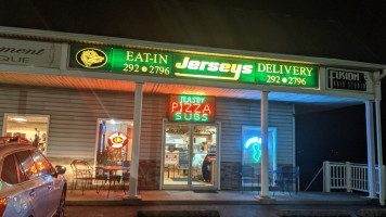 Jersey's Subs And Pizza outside