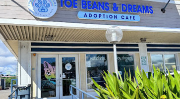 Toe Beans Dreams Adoption Cafe outside