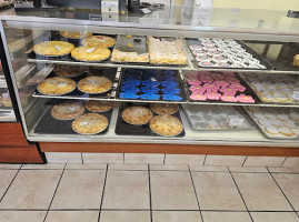 Fleckenstein's Bakery food