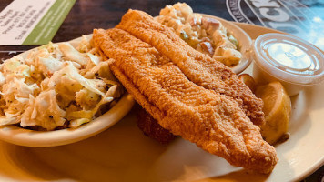 Huck's Catfish food