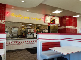 In-n-out Burger inside