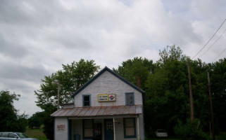 Old Town Diner outside