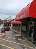 M Cibrone Sons Bakery outside