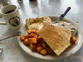 Luna Park Cafe food