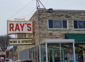 Ray's Wine And Spirits outside