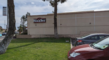 Sizzler food