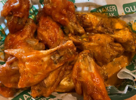 Quaker Steak Lube food