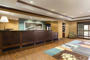 Hampton Inn By Hilton inside