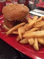 Red Robin Gourmet Burgers And Brews food