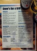 Snows And Grill food