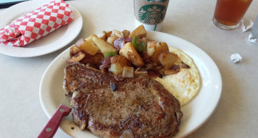 Georgia's Original Bun Burger In Cov food