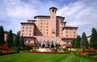 The Broadmoor In Colorado Spr outside