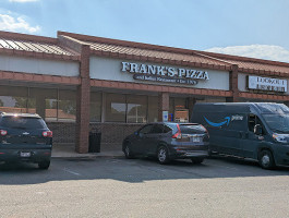 Frank's Pizza Italian outside