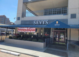 Sevy's Grill outside