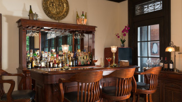 Byron's Dining Room At The Mercersburg Inn inside