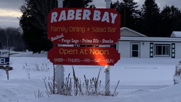 Raber Bay Bar 'n ' Family Restaurant food