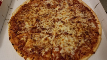 Homestyle Pizza food