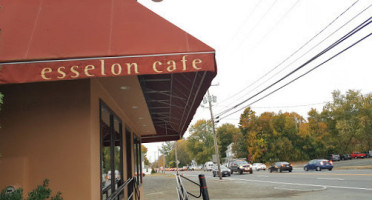 Esselon Café And Coffee Roasting outside