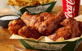 Wingstop food