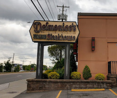 Delmonico's Italian SteakHouse - Syracuse food