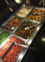 Lu's Chinese Buffet food