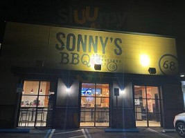 Sonny's Bbq food