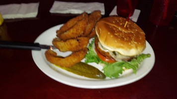 Daman's And Grill food