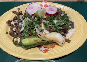 Taqueria La Bamba food