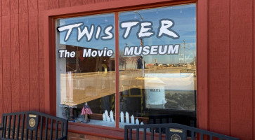 Twister Cafe outside