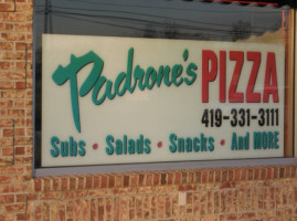 Padrone's Pizza West inside