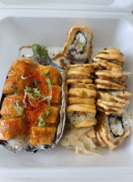 Tapa Sushi Japanese Cuisine food