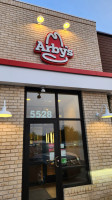 Arby's outside