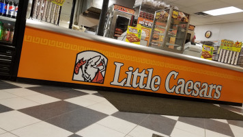 Little Caesars Pizza food