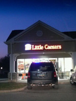 Little Caesars Pizza outside