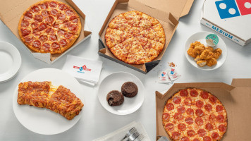 Domino's Pizza food