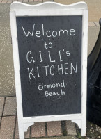 Gili's Kitchen Ormond Beach inside