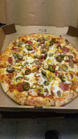 Castrillo's Pizza Of Inglewood food