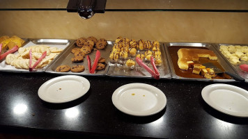 New Century Buffet food