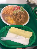 El Patio Drive In food