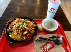 Pei Wei Asian Kitchen food