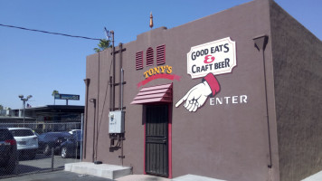 Tony’s Original Deli Bottle Shop outside