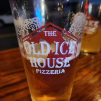 The Old Ice House Pizzeria food