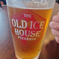 The Old Ice House Pizzeria food