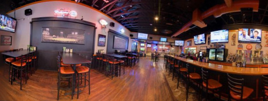 Longnecks Sports Grill inside