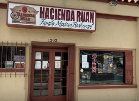 Hacienda Ruan inside