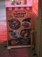 Alameda Pizza food