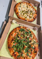 Thai Curry Pizza Thai Cuisine food