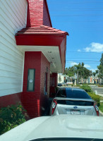 Adalberto's Mexican Food outside