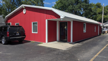 Little Red Barn outside