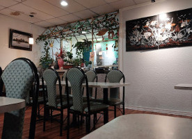 Pho Hoai inside